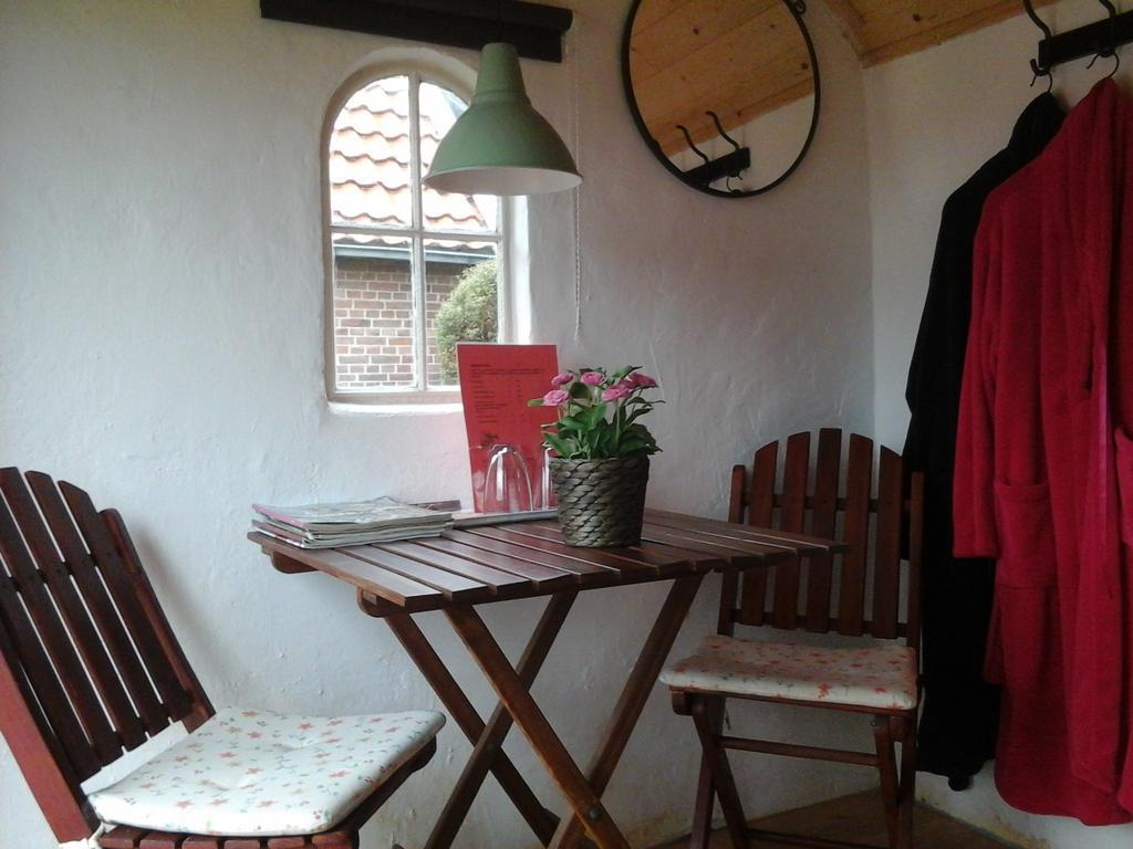 B&B De Luttikhoeve Giethmen Habitación foto